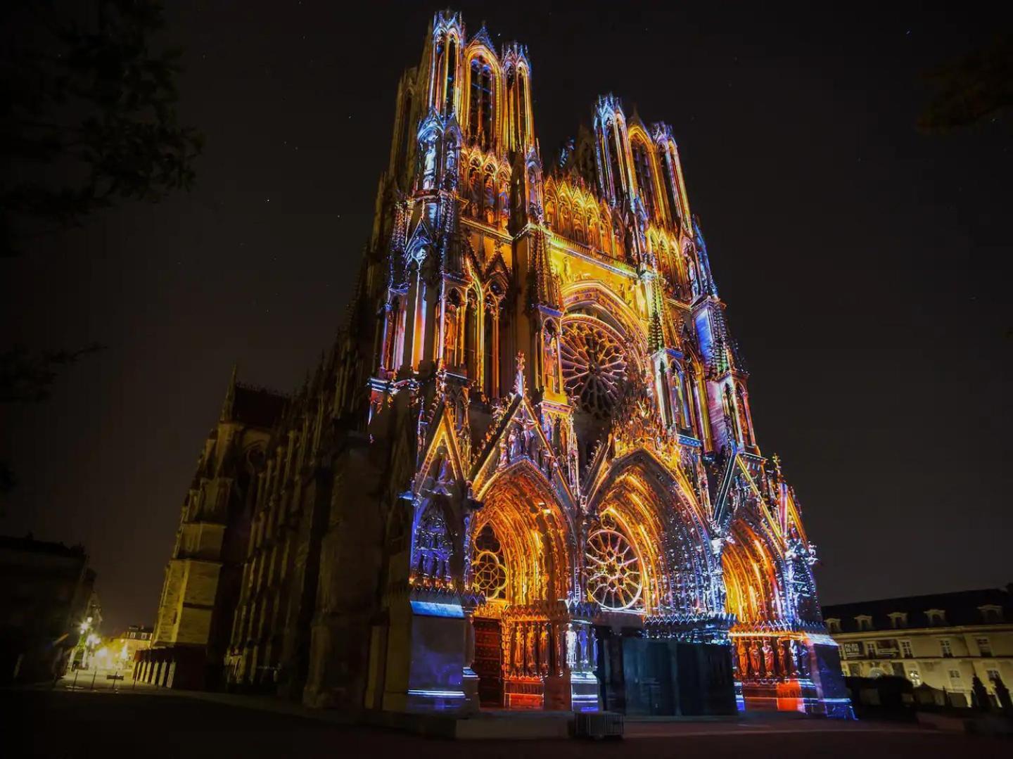 Le Clovis - Centre - Cathedrale Apartment แร็งส์ ภายนอก รูปภาพ