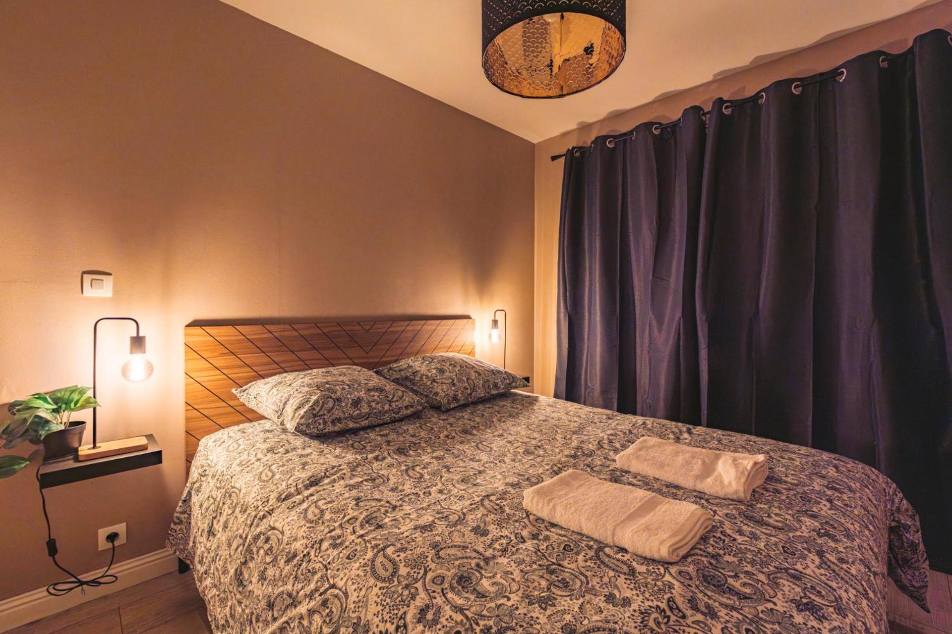 Le Clovis - Centre - Cathedrale Apartment แร็งส์ ภายนอก รูปภาพ